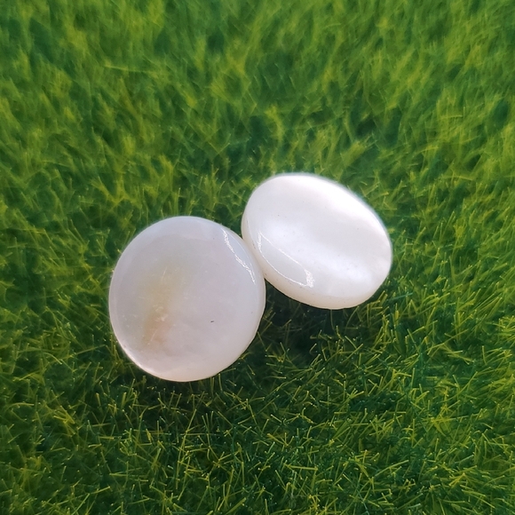 Mother of Pearl Jewelry - Mother Of Pearl Buttons Vintage Overflow